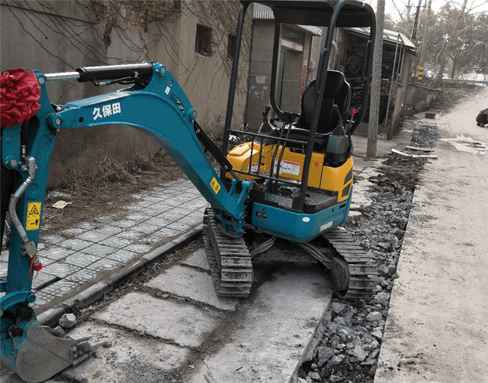 合肥蜀山区开挖2km水沟