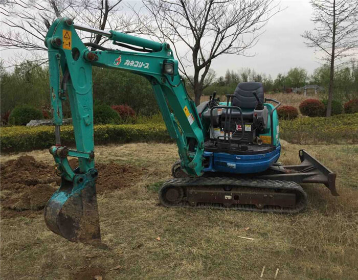 合肥包河区挖农田灌溉水沟